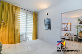 Atrakcyjna kawalerka z wydzieloną sypialnią